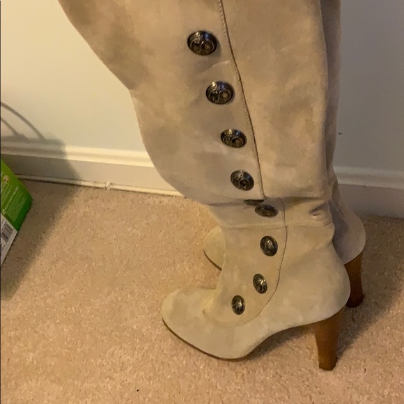 Tall Suede boots - Picture 2 of 5